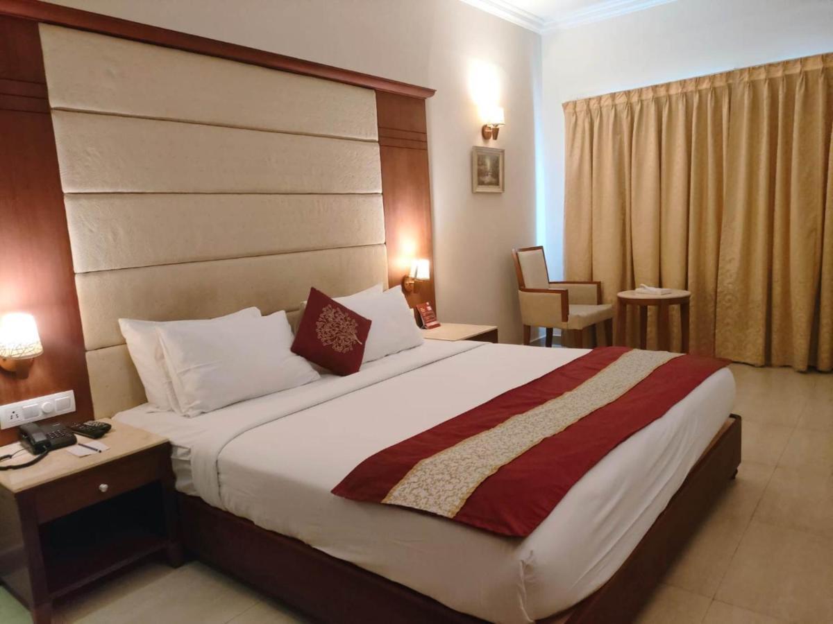 Cochin Palace Kochi Exterior foto